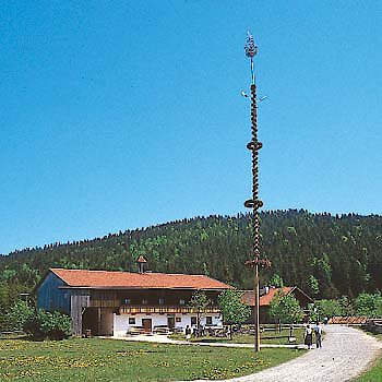 Freilichtmuseum Finsterau und das Museumsdorf Tittling